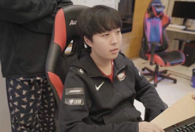 季后赛中稳 季后赛中稳